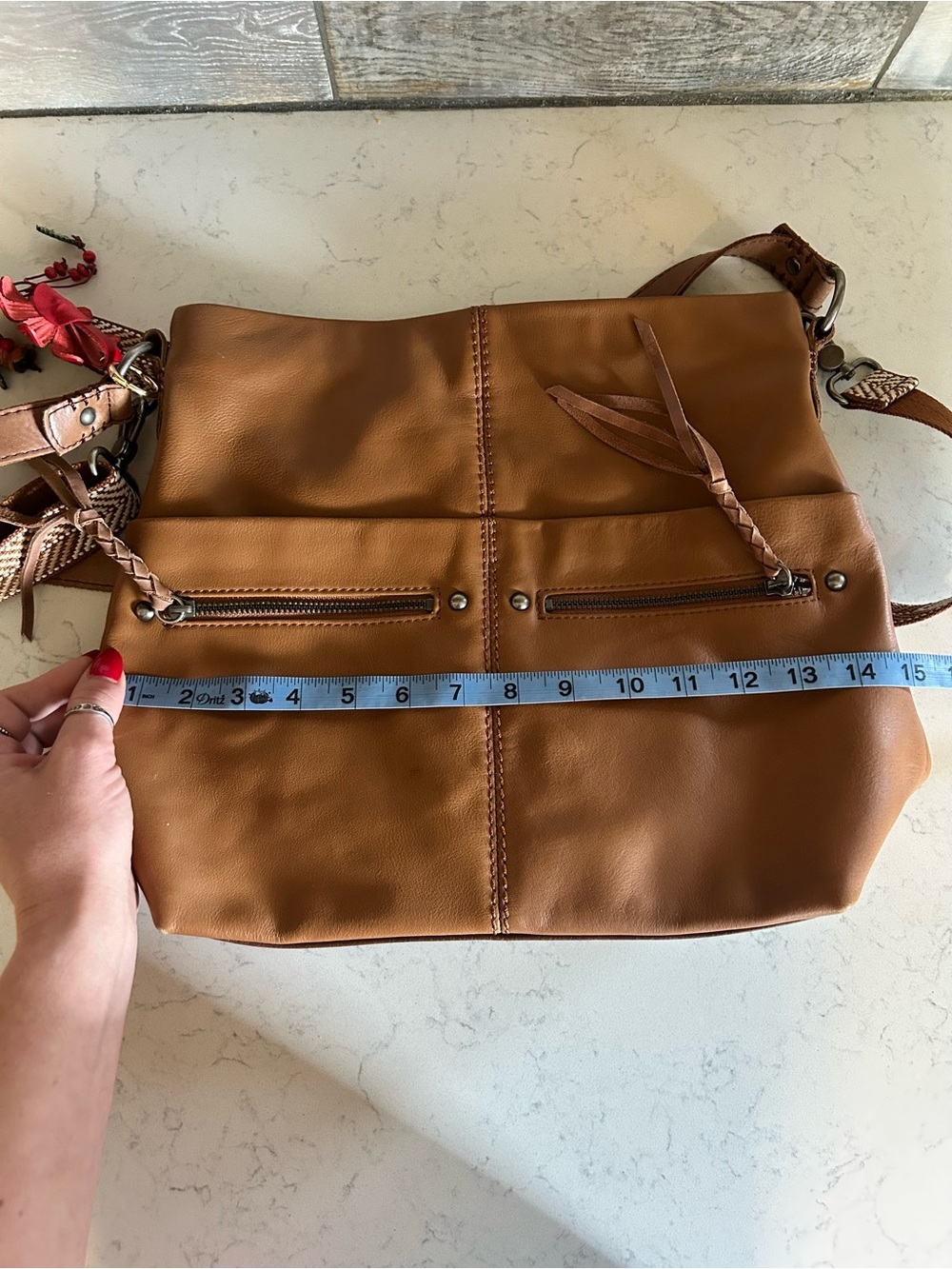 The Sak Leather Ashland Crossbody Shoulder Bag Cognac With Free Flower Charm - Picture 12 of 16